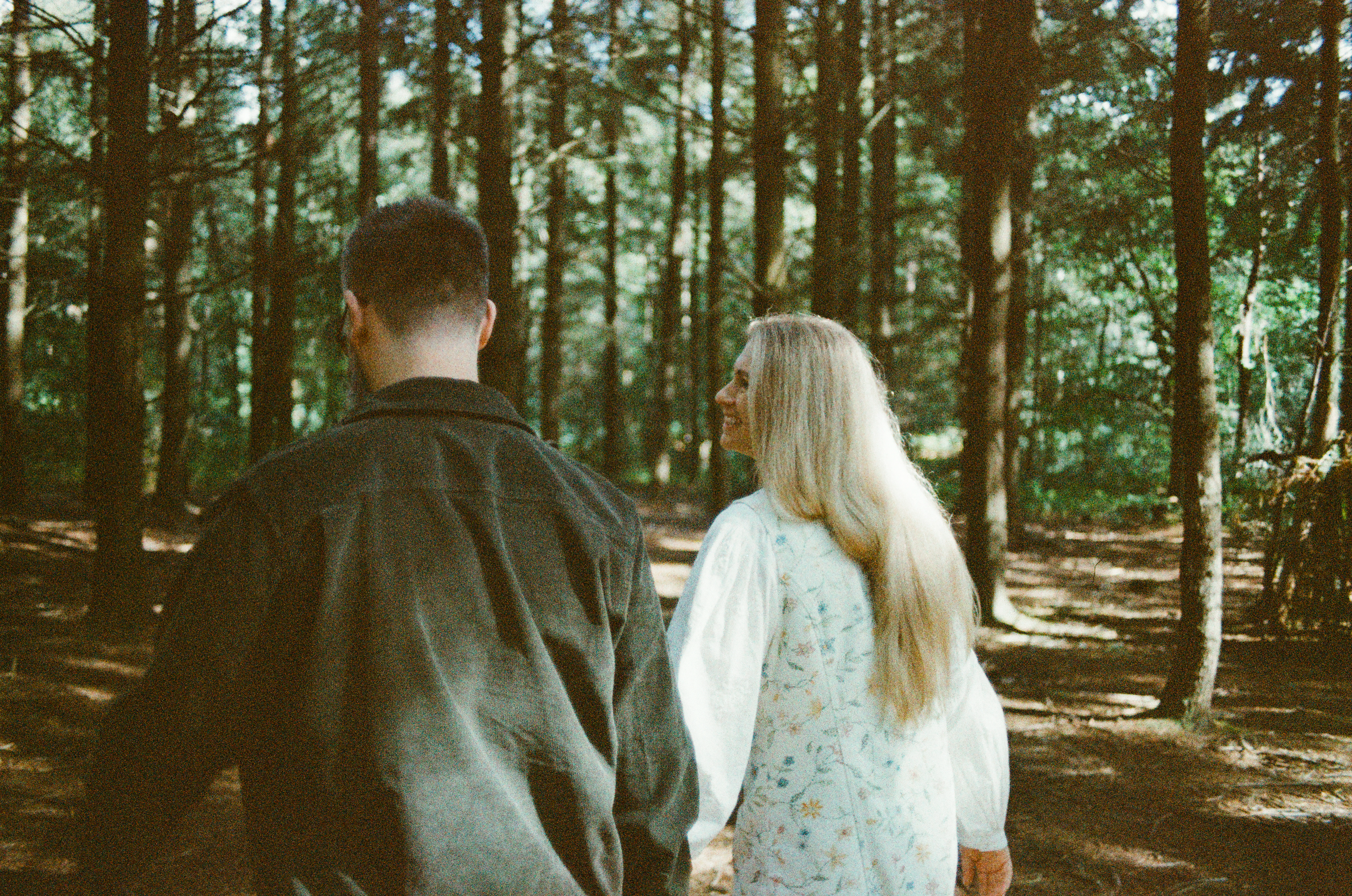 Brittany & Tom Engaged Photo